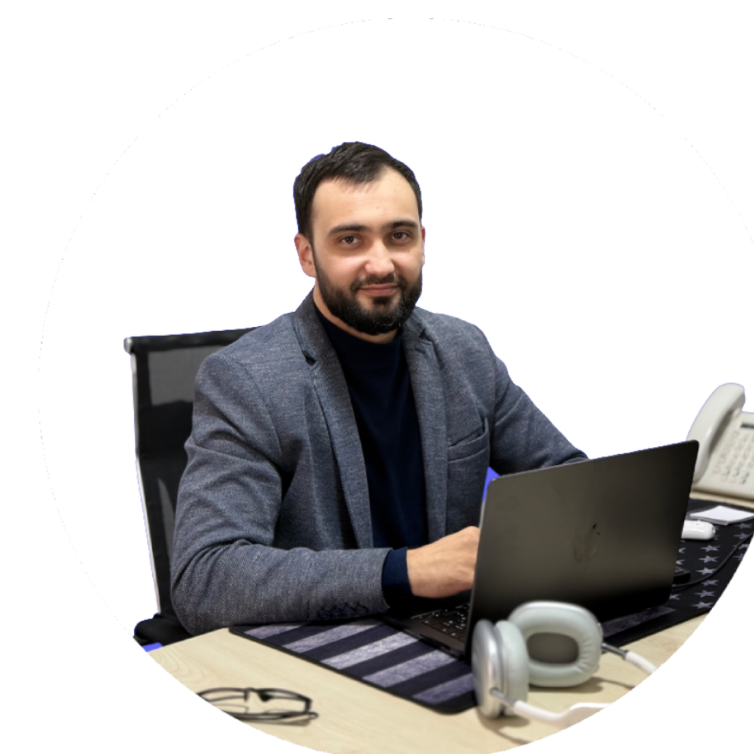 Санжар Махмудов